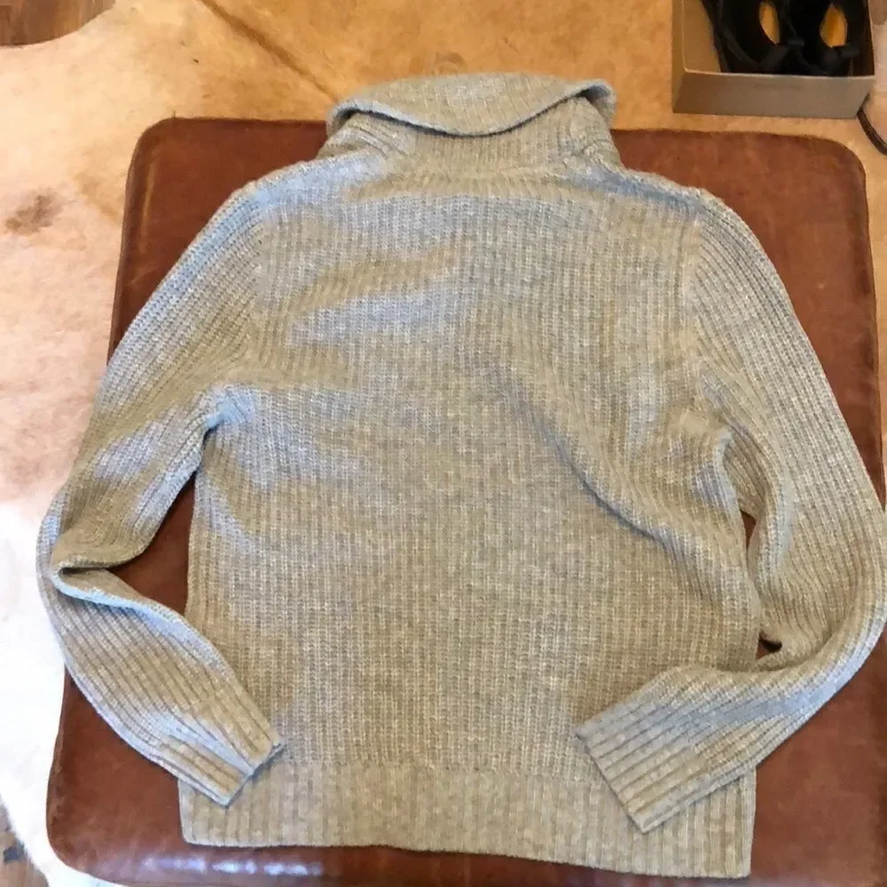 COPY - Lanai NWT Wool/Cashmere Grey Cable Sweater
